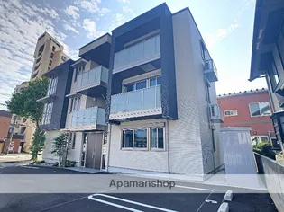 BLUE ICE(ブルーアイス)【102号室】の外観