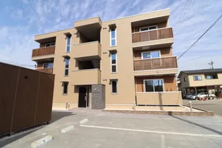 キャトルR【3階】の外観