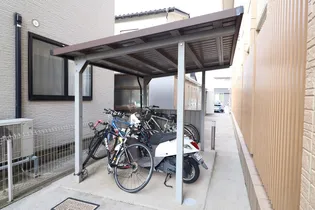 プレタポルテ【3階】の内装