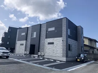 レグルス【2階】の外観