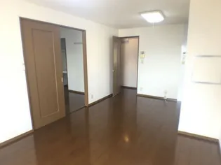 ベルリネッタⅡ【2階】の居間