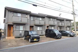 石川県金沢市中屋1丁目【テラスハウス】の外観