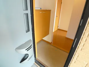 コータ・コートK A【3階】の玄関