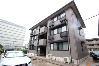 アン ソレイエ C【1階】の外観