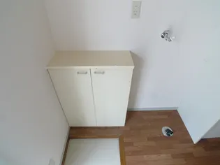 プレジール・クレスト【1階】の玄関