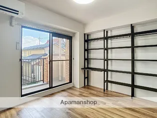 ダイアパレス小松【201号室】の居間