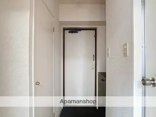 ダイアパレス小松【201号室】の玄関