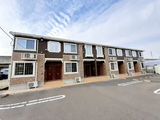 エクラ スリーの画像