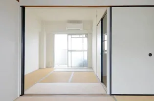 ビレッジハウス根上第二2号棟【4階】の居間