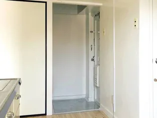 ビレッジハウス大聖寺2号棟【3階】の玄関