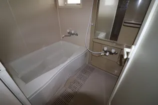 セジュール ポロアⅡ【2階】の風呂