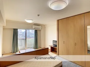 JRF フレシア金沢【411号室】の居間