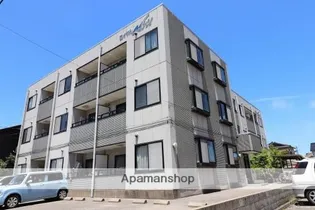 ロイヤルN【106号室】の外観