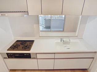 四季の街 ドゥ・モンターニュ虹【601号室】のキッチン