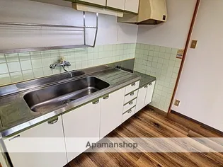 プリマビューネ【B006号室】のキッチン