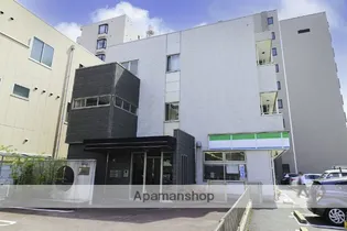 トリアスの画像