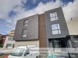 シエロ アズール CIELO AZUL【302号室】の外観