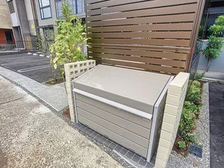 ニュアージュ【101号室】の外観