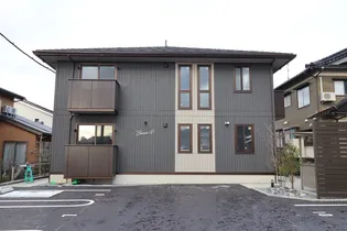 BLOOM【1階】の外観