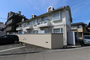 ドミール・エキニシ【2階】の外観