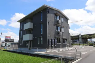 ウエスト アール【3階】の外観