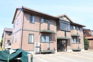 ヴィヴレ横川 A【2階】の外観