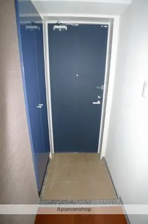 四季の街 ドゥ・モンターニュ泉【601号室】の玄関