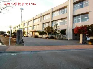 ルミネ Ⅱ【2階】の周辺