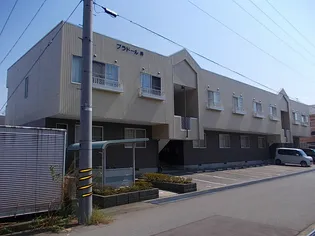 プラドール梓の画像