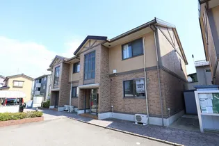 ジョイキャッスル A A【2階】の外観