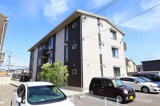 パンプル ムース【3階】の外観