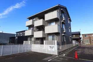 FAMILLE S【2階】の外観