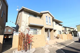 ソンリッサ B【1階】の外観