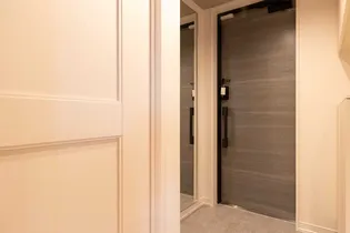 グランカーサ金澤【2階】の玄関