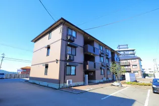 ジョルナーレ小立野 C【3階】の外観