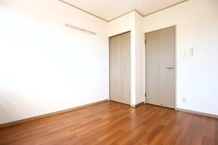 ロビュスト三栄Ⅱ【2階】の内装