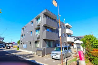 ウエスト金沢【2階】の外観