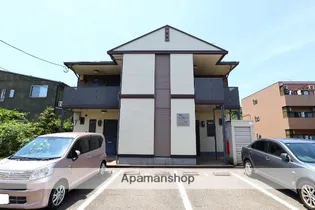 レフィナード【1階】の外観