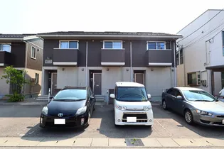 石川県野々市市三日市2丁目【テラスハウス】の外観