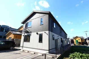 エスティーム【1階】の外観