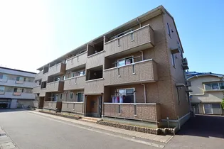 リージェントスクエア C【1階】の外観