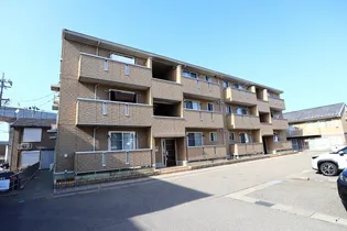 リージェントスクエア C【1階】の外観