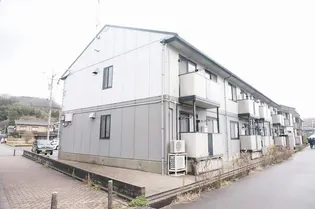 リンザール【1階】の外観