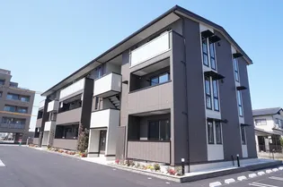 サンク カルティエの画像