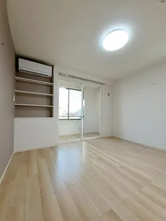 MT.GRANDE Ⅱ【1階】の居間