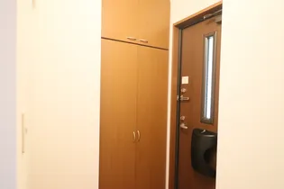 イーストサンライズⅡ【2階】の玄関