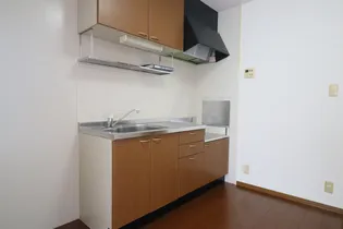 イーストサンライズⅡ【2階】のキッチン