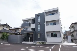 グランファード【1階】の外観