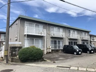 プレジュール中村【1階】の外観