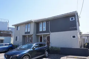 ラ・ファミーユ野田【1階】の外観